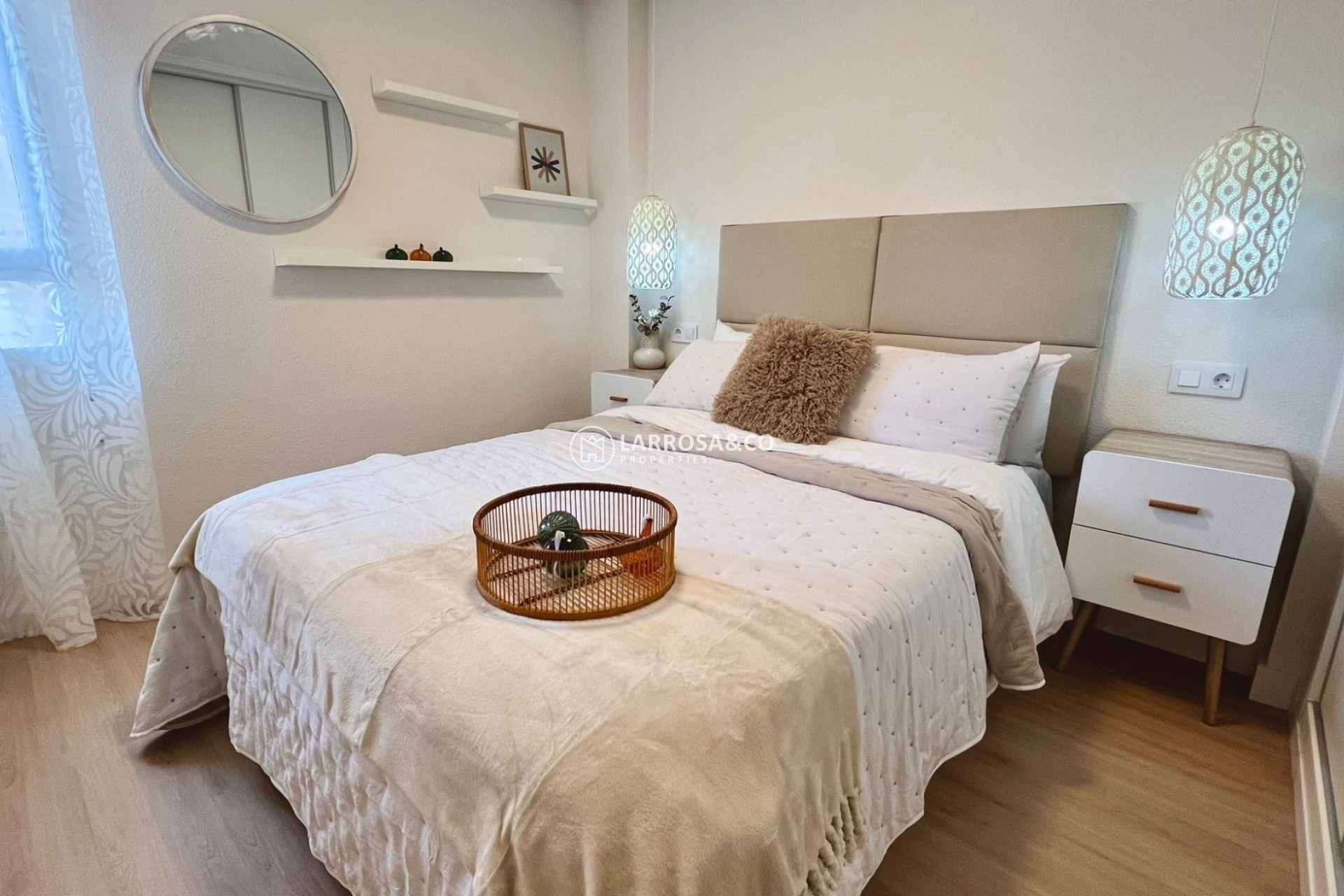 Herverkoop - Apartment - Guardamar del Segura - MERCADONA