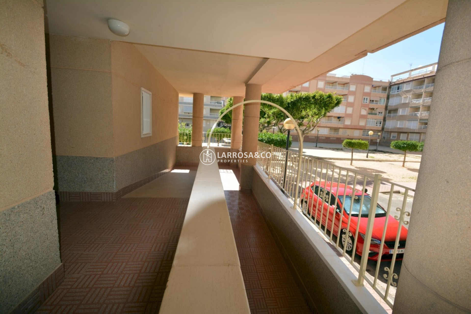 Herverkoop - Apartment - Guardamar del Segura - MERCADONA