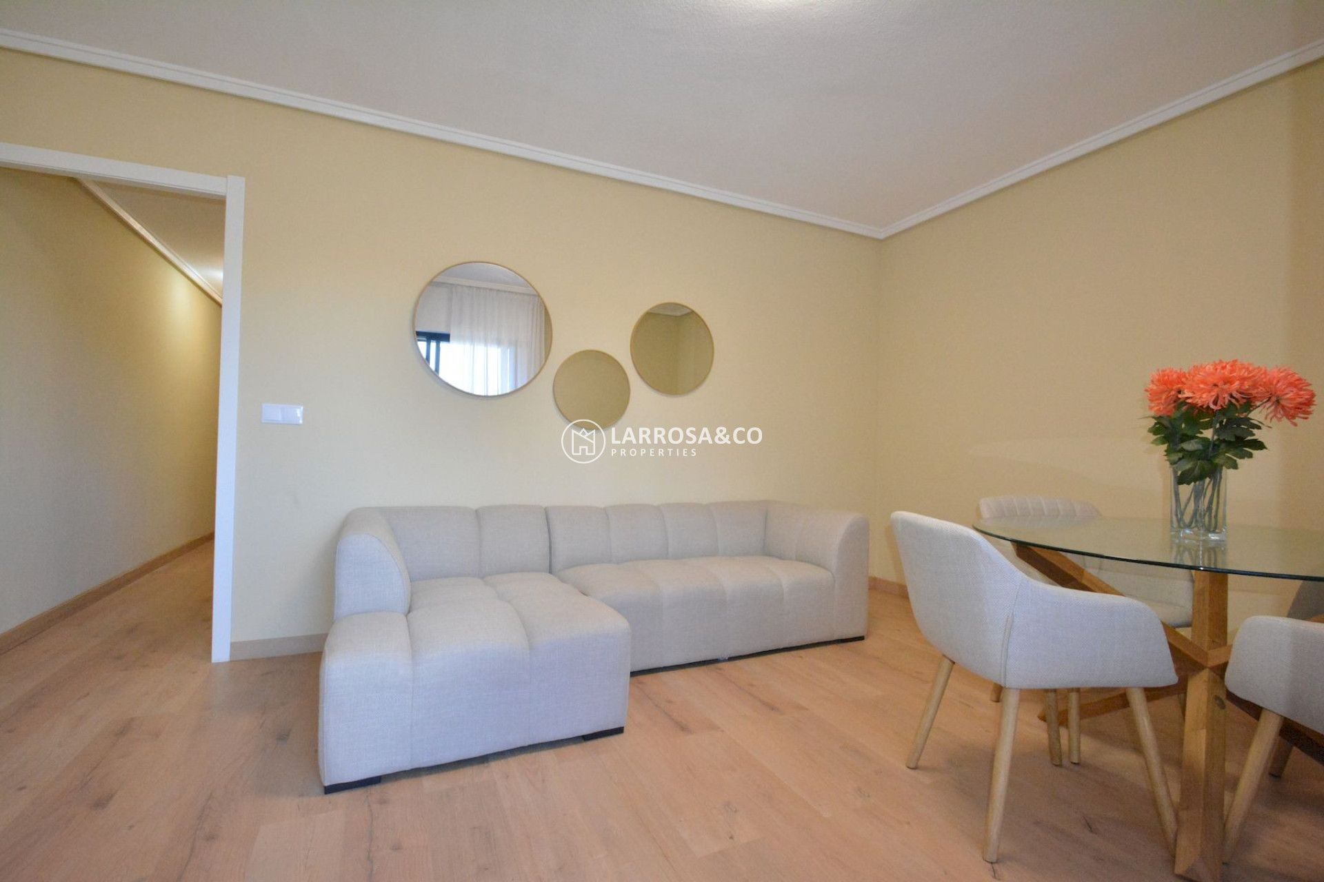 Herverkoop - Apartment - Guardamar del Segura - MERCADONA