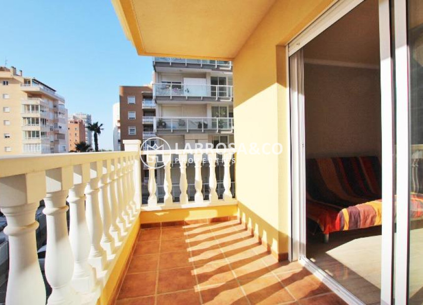 Herverkoop - Apartment - Guardamar del Segura - puerto deportivo
