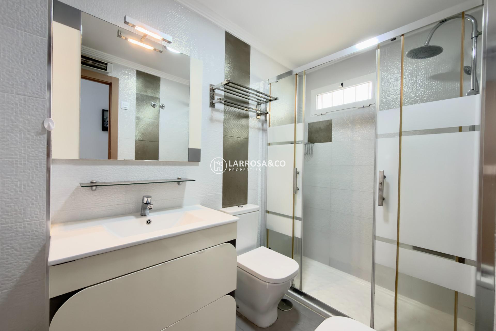Herverkoop - Apartment - Guardamar del Segura - Urbanizaciones