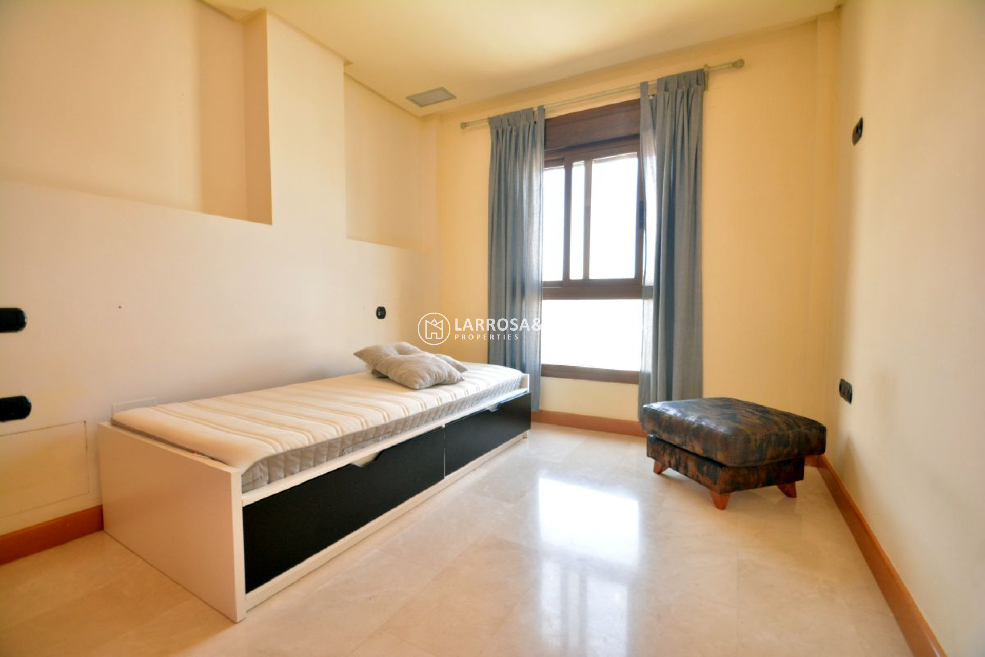 Herverkoop - Apartment - Guardamar del Segura