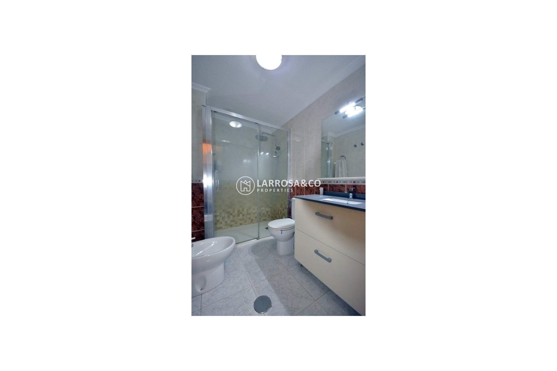 Herverkoop - Apartment - Guardamar del Segura