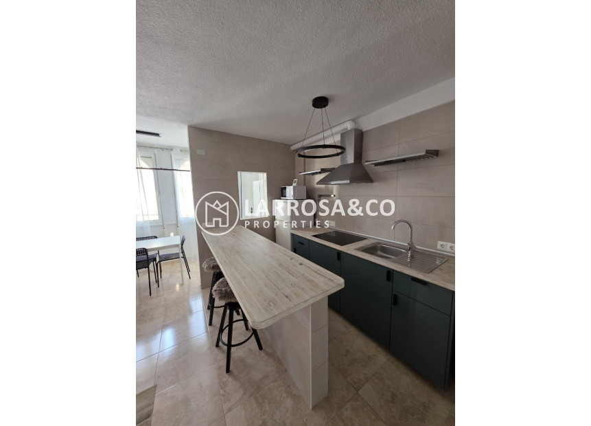 Herverkoop - Apartment - La Mata - Playa