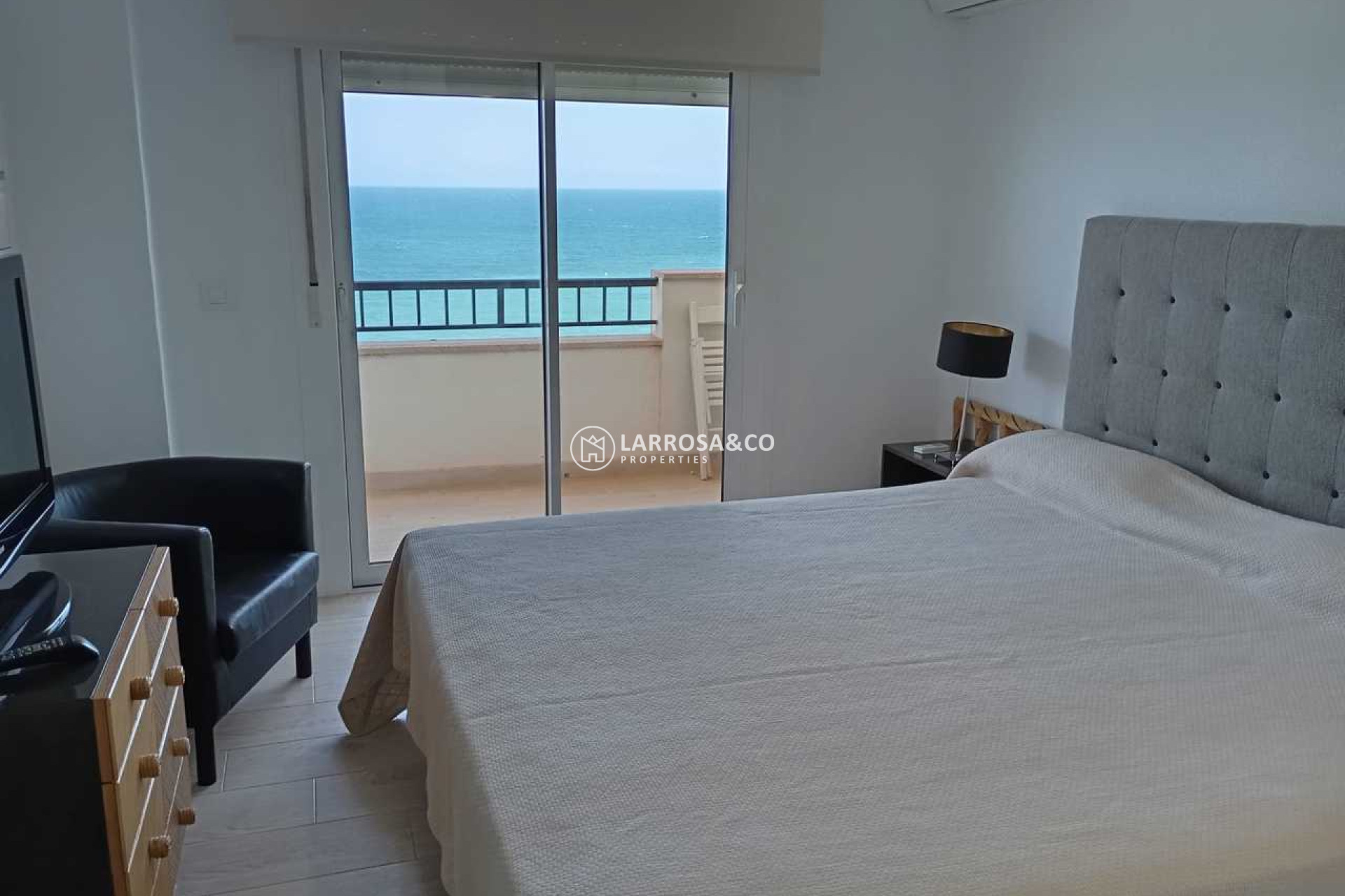 Herverkoop - Apartment - Mil Palmeras - Costa Blanca