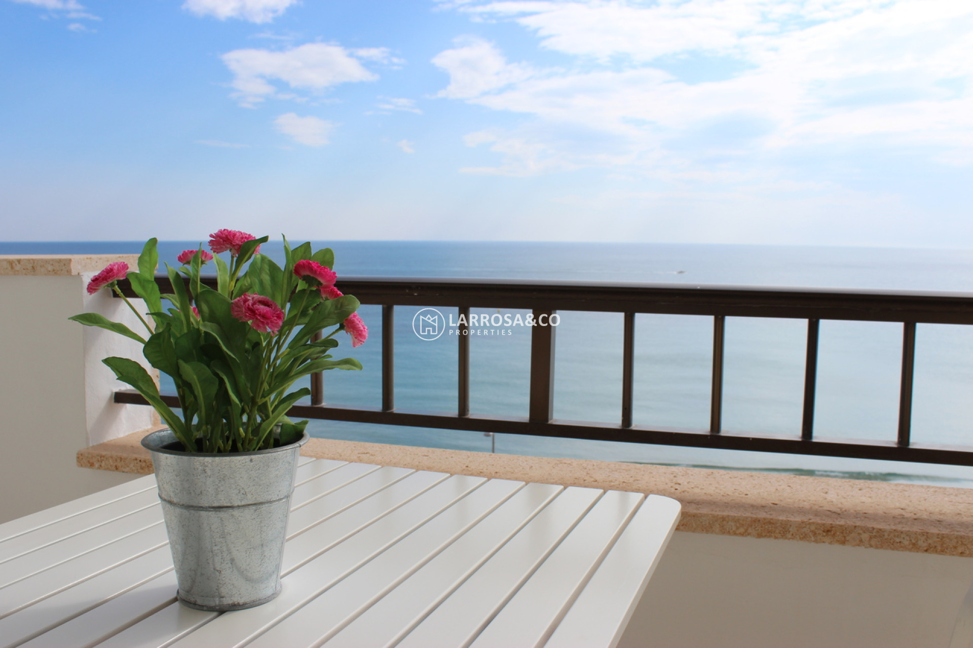 Herverkoop - Apartment - Mil Palmeras - Costa Blanca