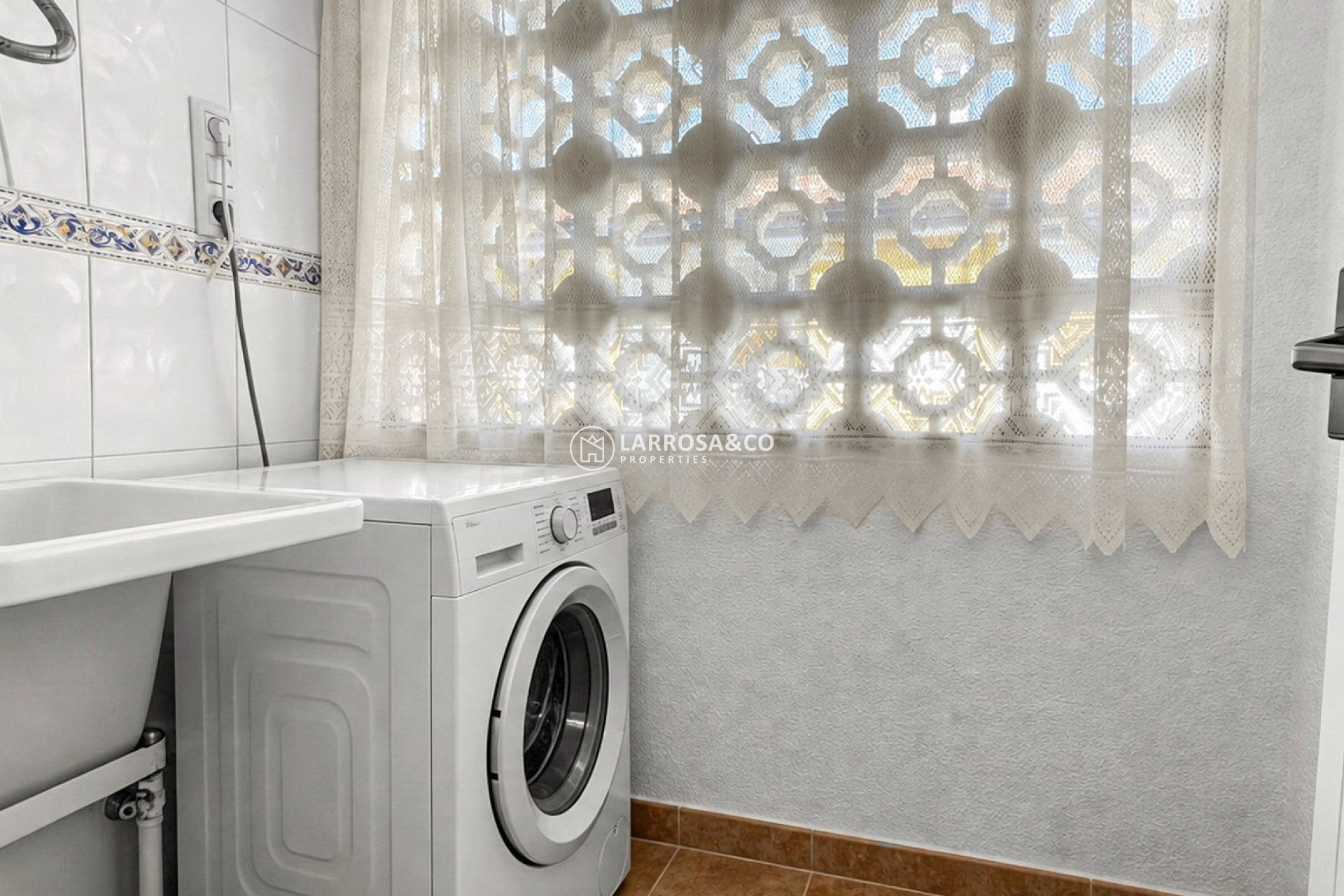 Herverkoop - Apartment - Mil Palmeras - Costa Blanca
