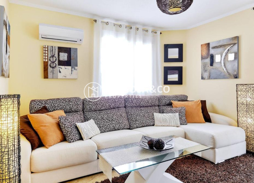 Herverkoop - Apartment - Orihuela costa - Campoamor