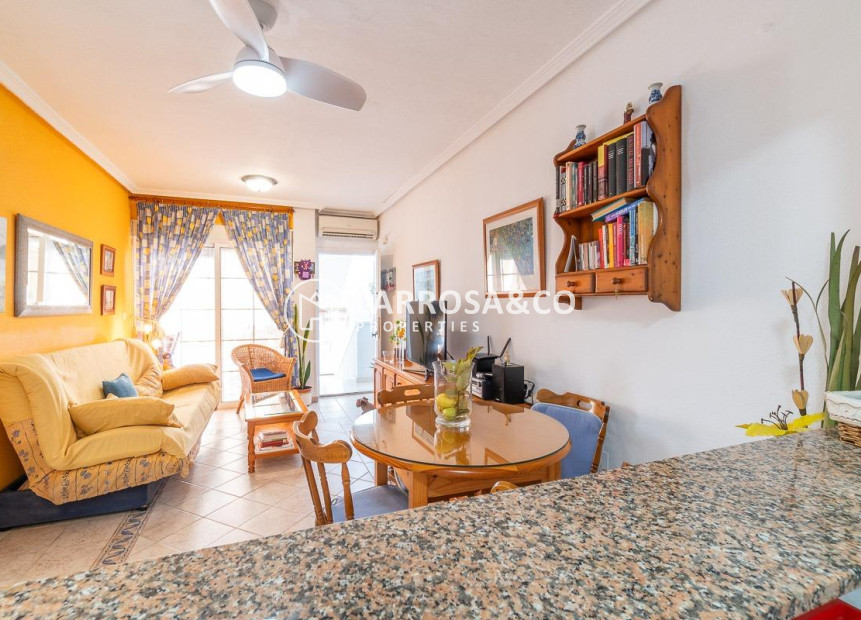 Herverkoop - Apartment - Orihuela costa - La Zenia