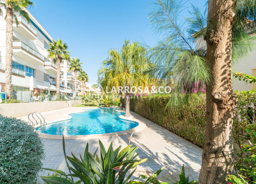 Herverkoop - Apartment - Orihuela costa - Los Dolses