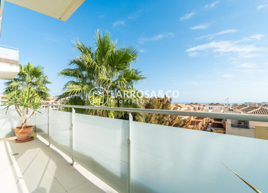 Herverkoop - Apartment - Orihuela costa - Los Dolses