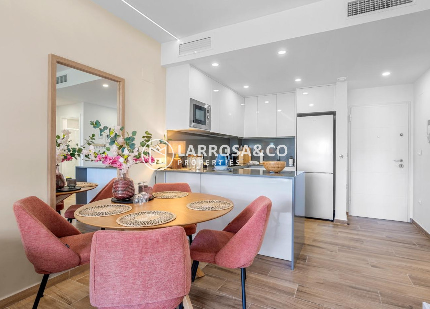 Herverkoop - Apartment - Orihuela costa - valentino golf III