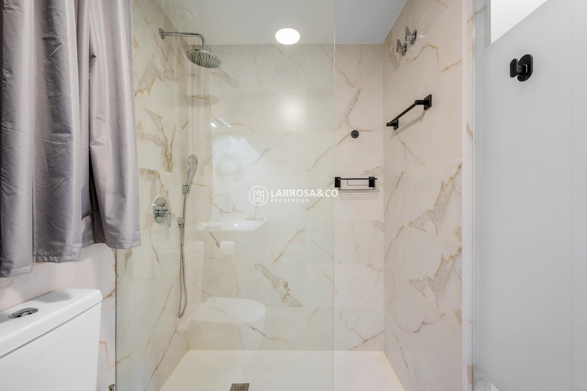 Herverkoop - Apartment - Orihuela costa - valentino golf III