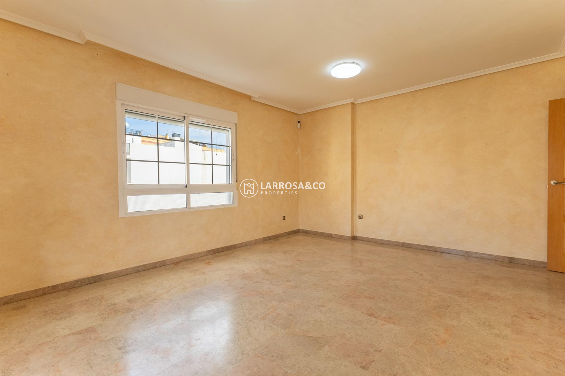 Herverkoop - Apartment - Orihuela - Zona Centro