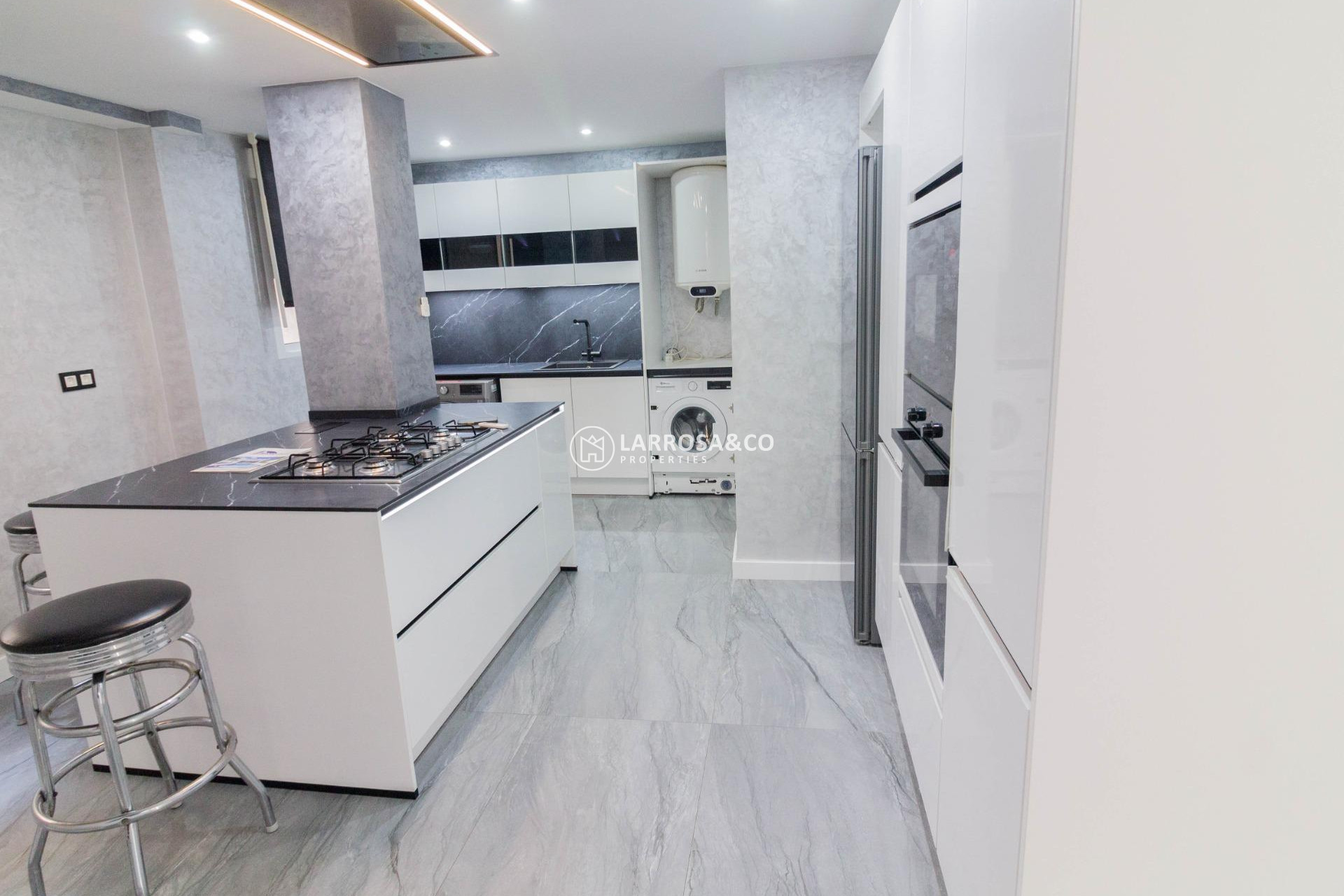 Herverkoop - Apartment - Orihuela - Zona Centro