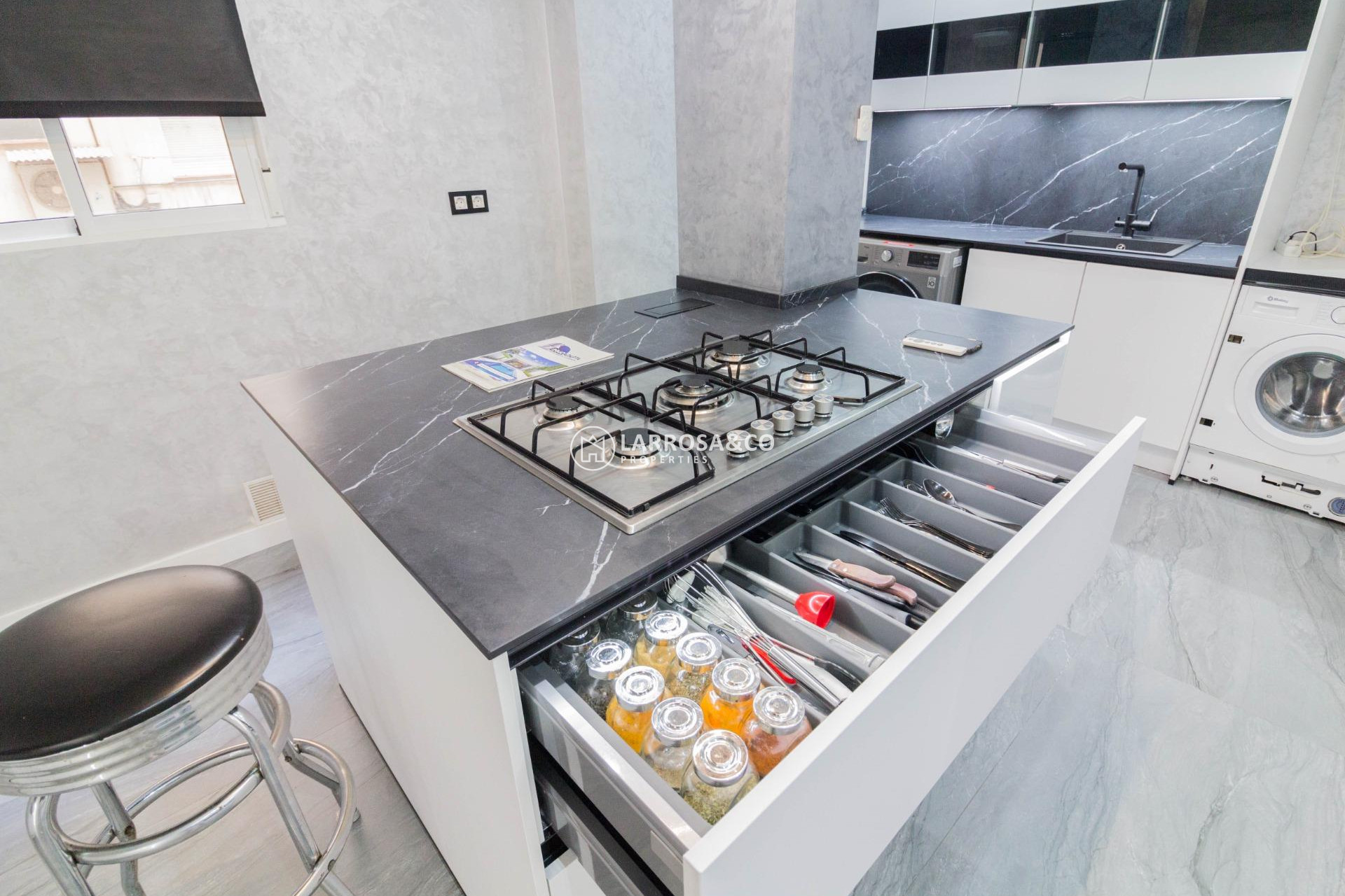 Herverkoop - Apartment - Orihuela - Zona Centro