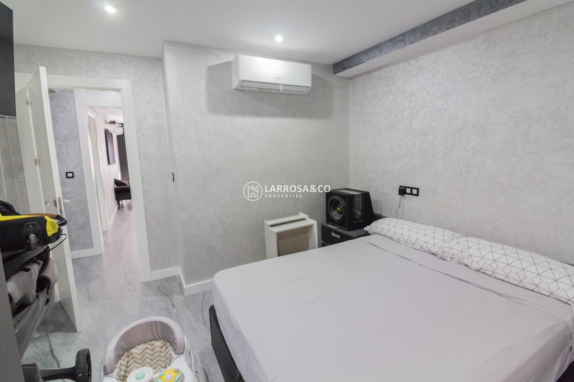 Herverkoop - Apartment - Orihuela - Zona Centro