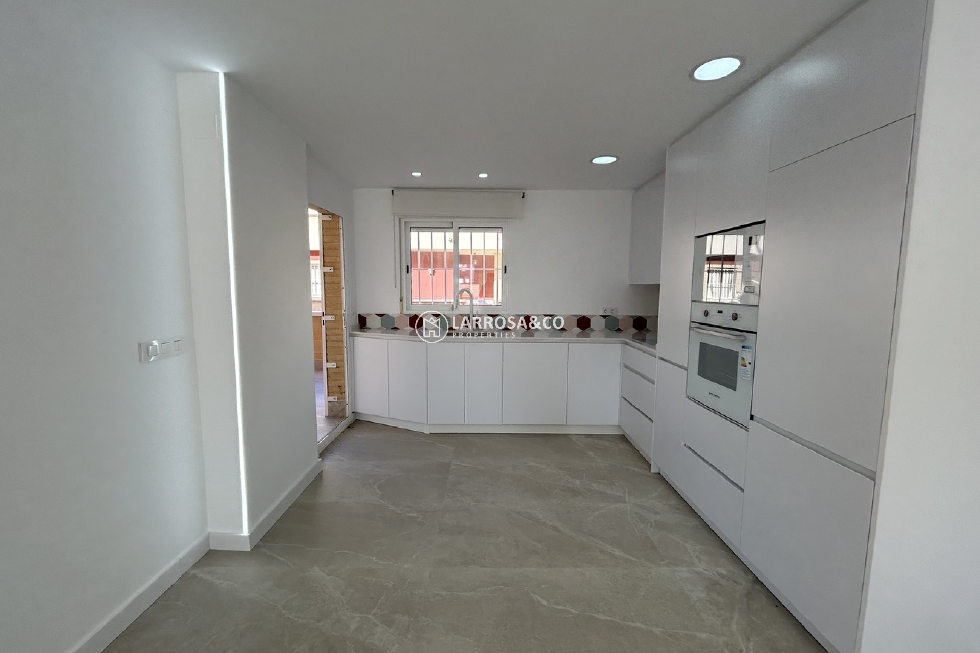 Herverkoop - Apartment - Pilar de la Horadada - Costa Blanca