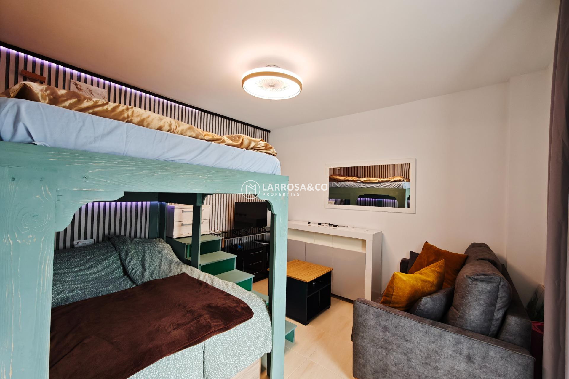 Herverkoop - Apartment - San Miguel de Salinas