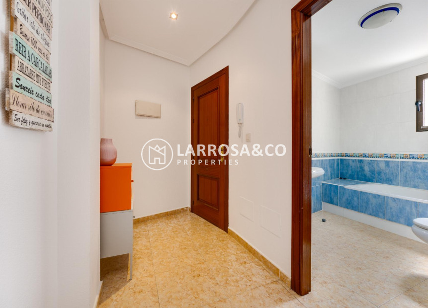 Herverkoop - Apartment - San Miguel de Salinas