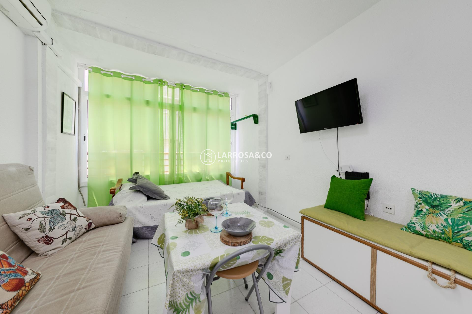 Herverkoop - Apartment - Torrevieja - Acequion