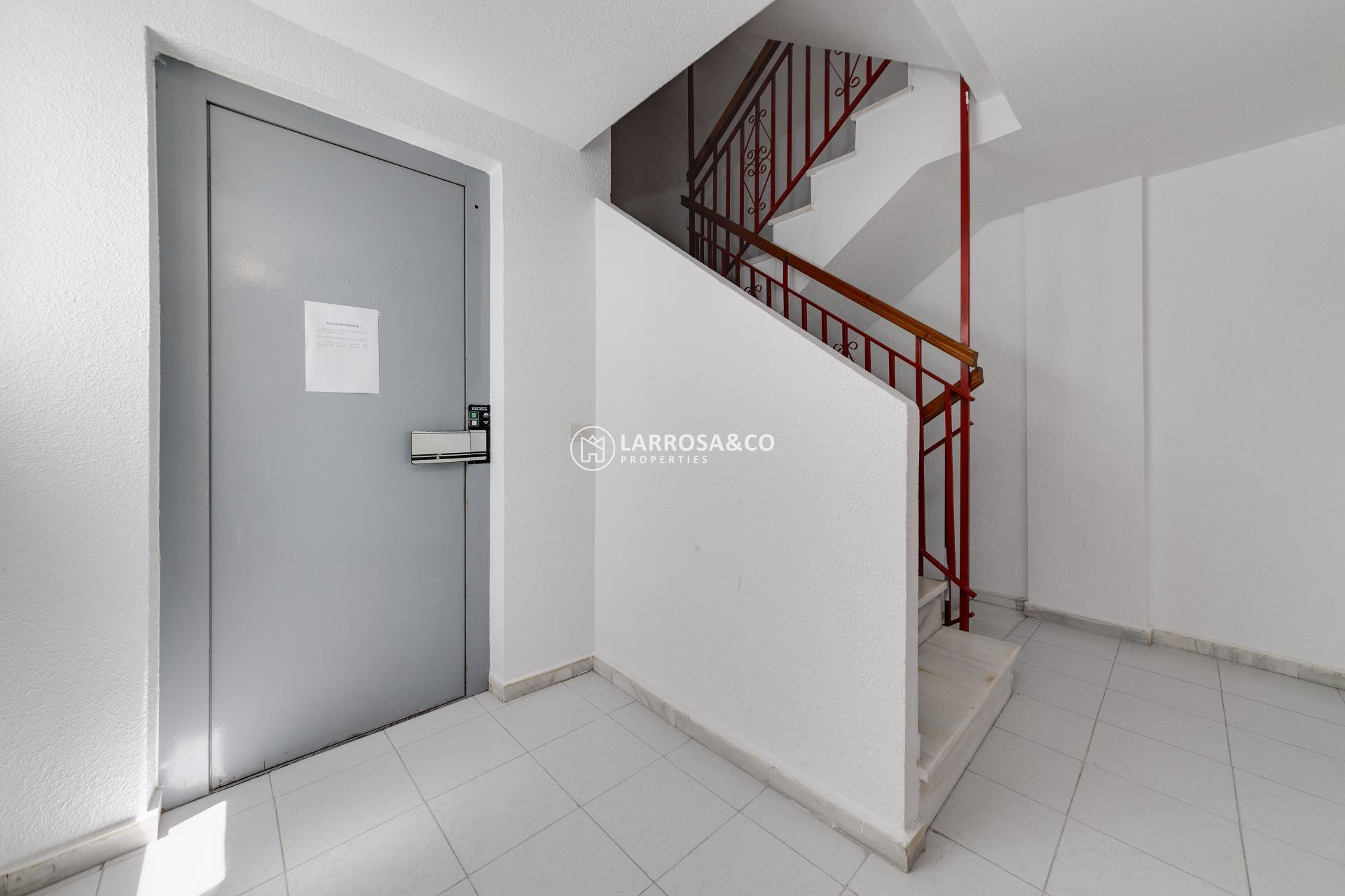 Herverkoop - Apartment - Torrevieja - Acequion