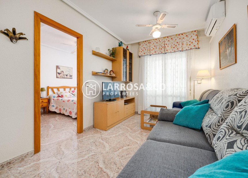 Herverkoop - Apartment - Torrevieja - Acequion