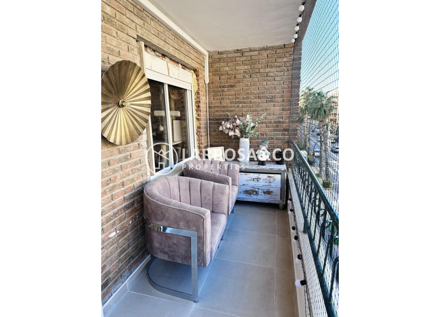 Herverkoop - Apartment - Torrevieja - Acequion