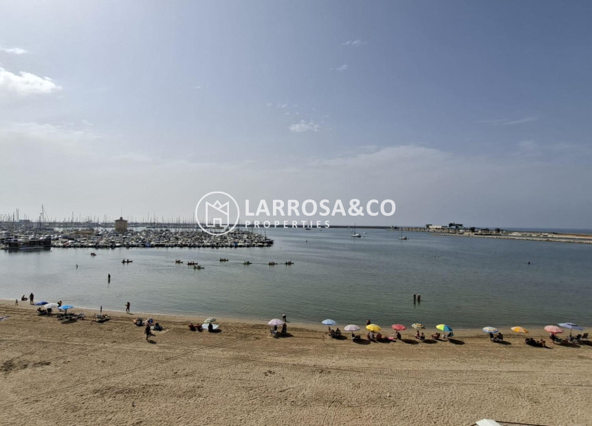 Herverkoop - Apartment - Torrevieja - Acequion