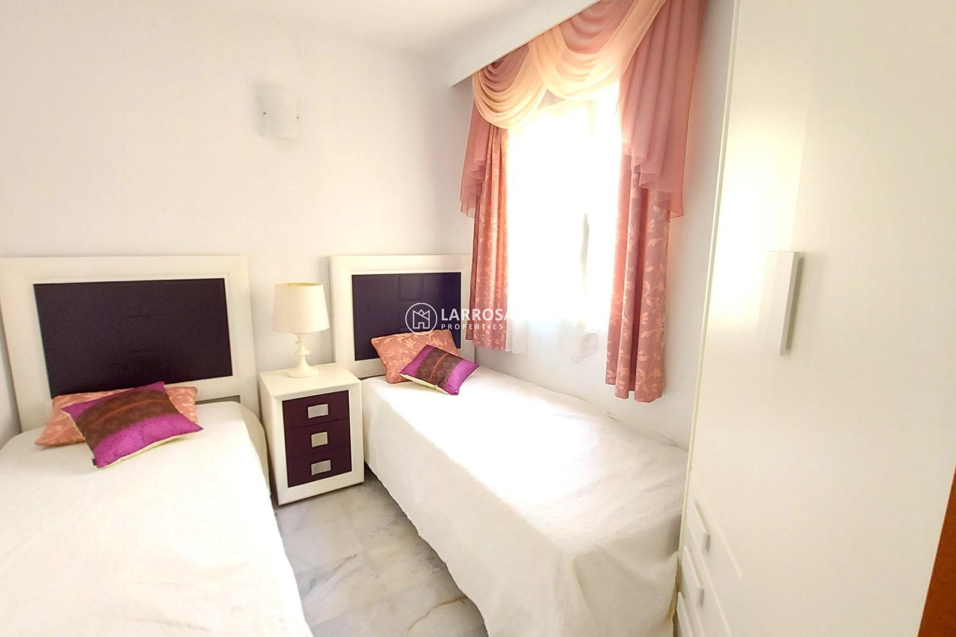 Herverkoop - Apartment - Torrevieja - Aldea del mar