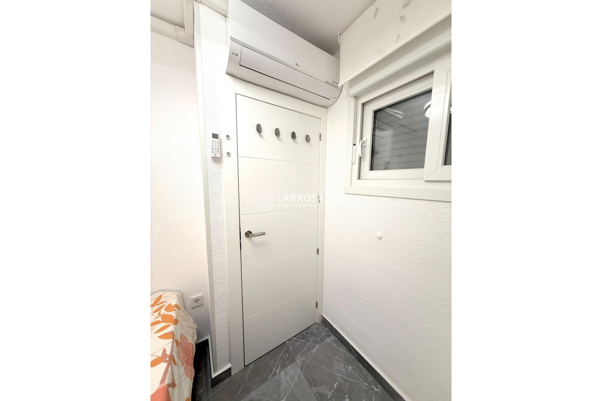 Herverkoop - Apartment - Torrevieja - Cabo cervera