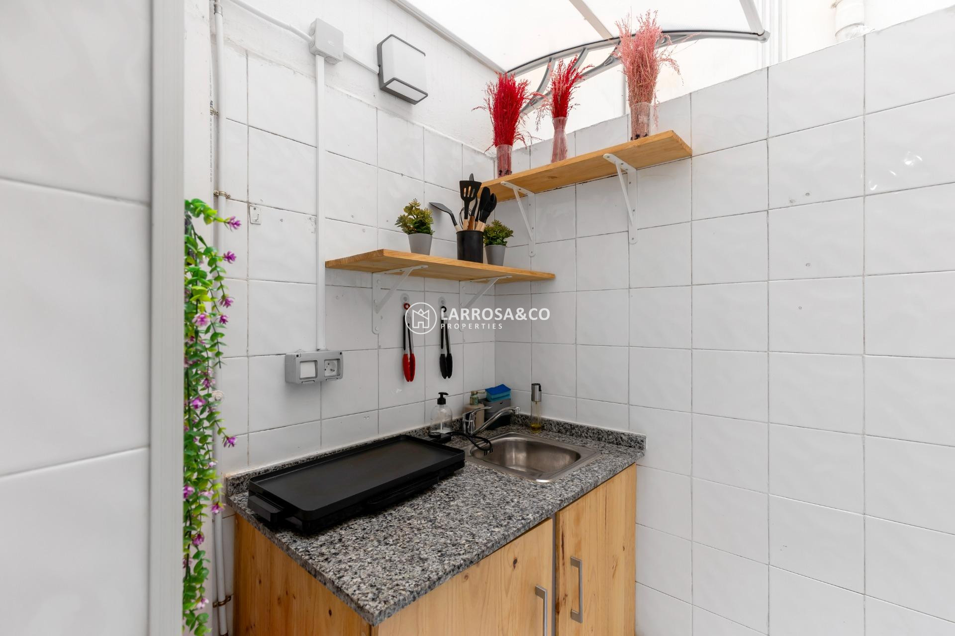 Herverkoop - Apartment - Torrevieja - Centro - Muelle Pesquero