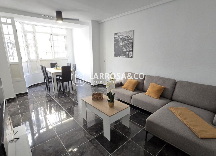 Herverkoop - Apartment - Torrevieja - Centro - Muelle Pesquero
