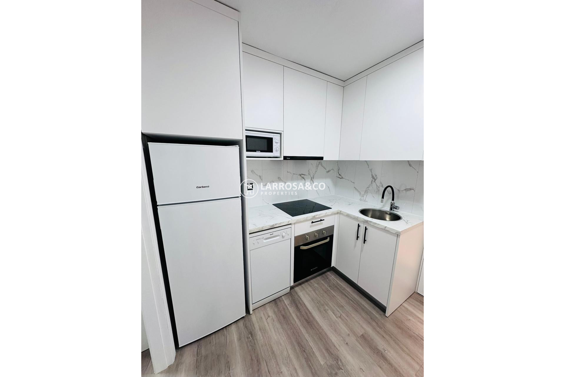 Herverkoop - Apartment - Torrevieja - Centro - Muelle Pesquero