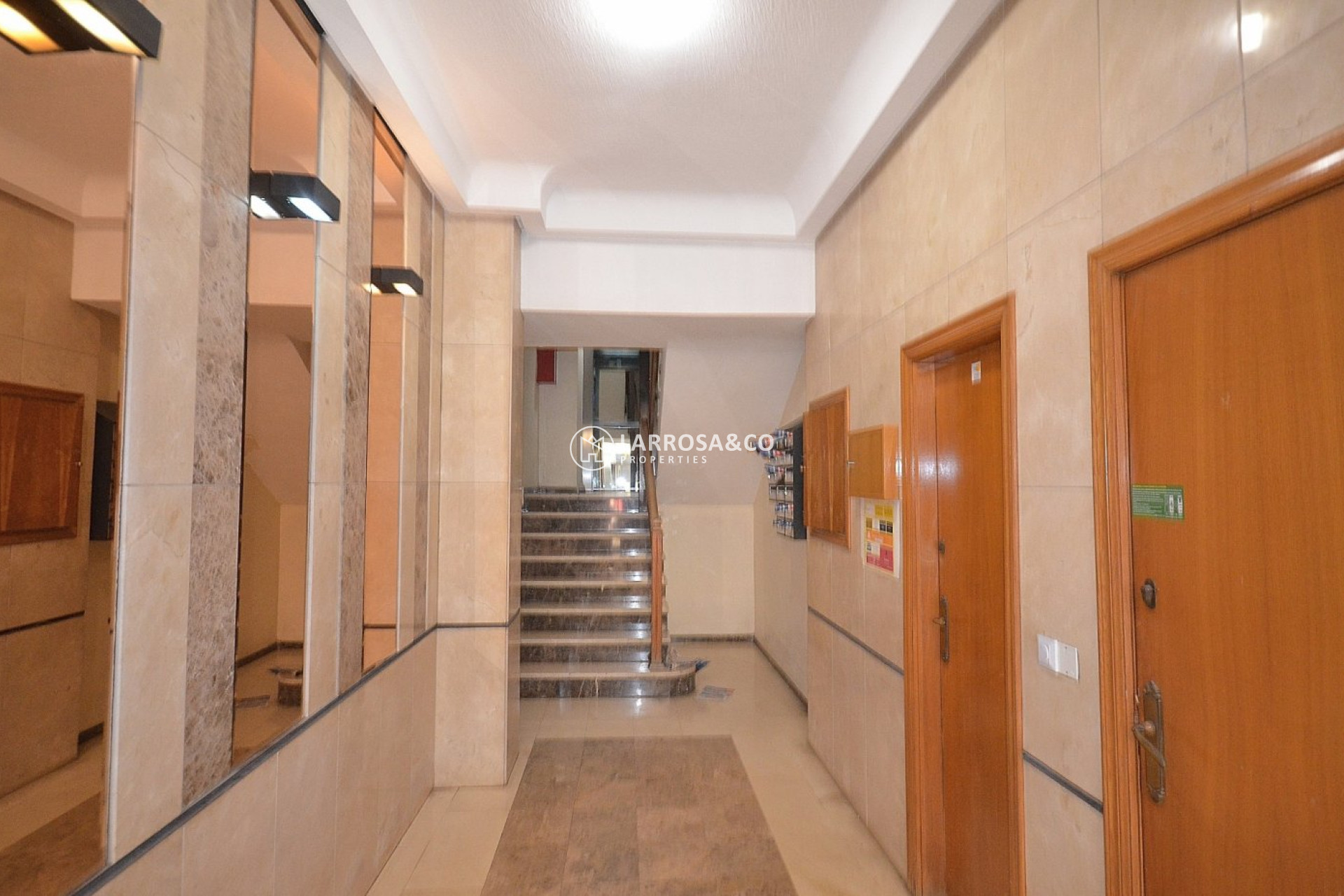 Herverkoop - Apartment - Torrevieja - Centro