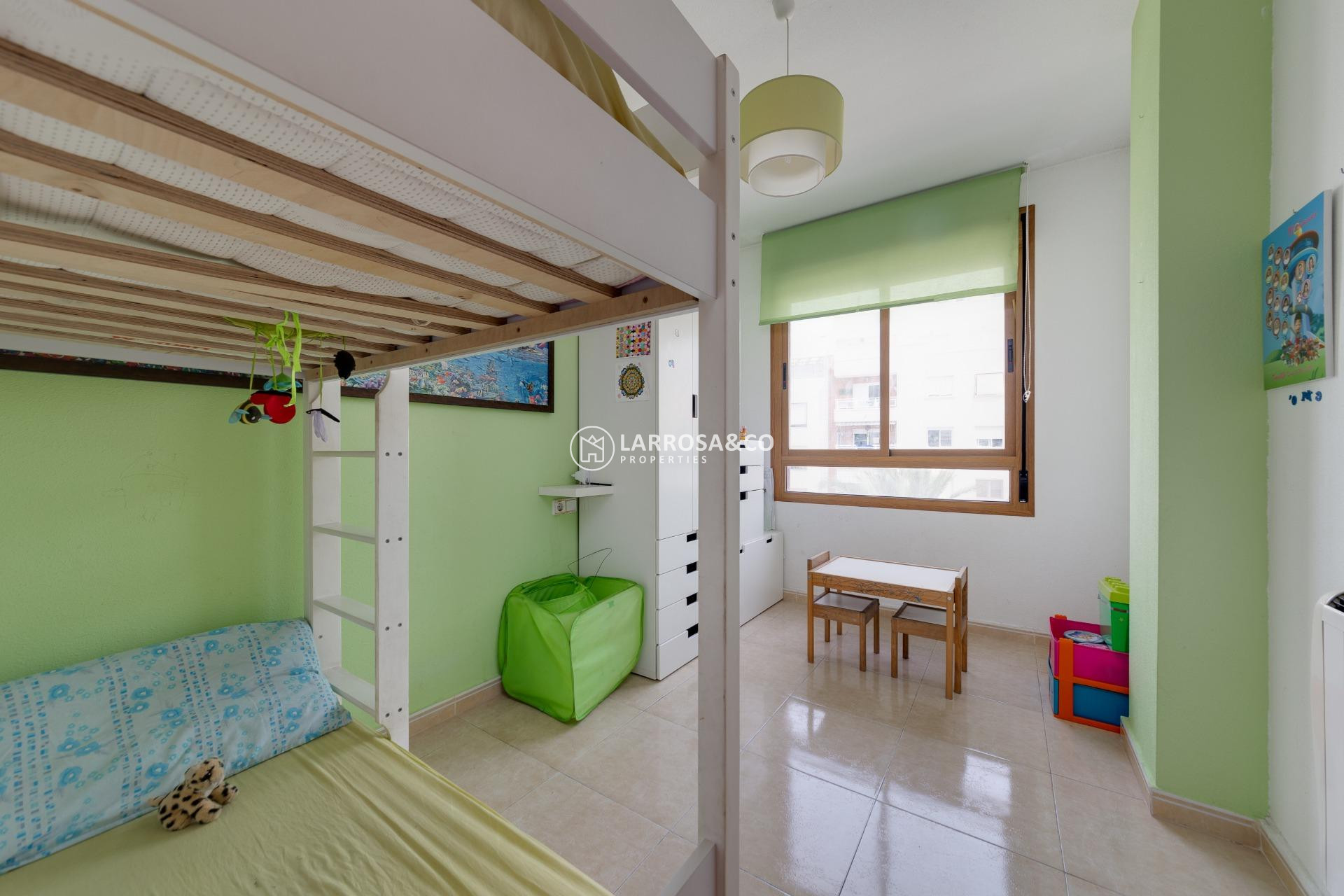 Herverkoop - Apartment - Torrevieja - Centro