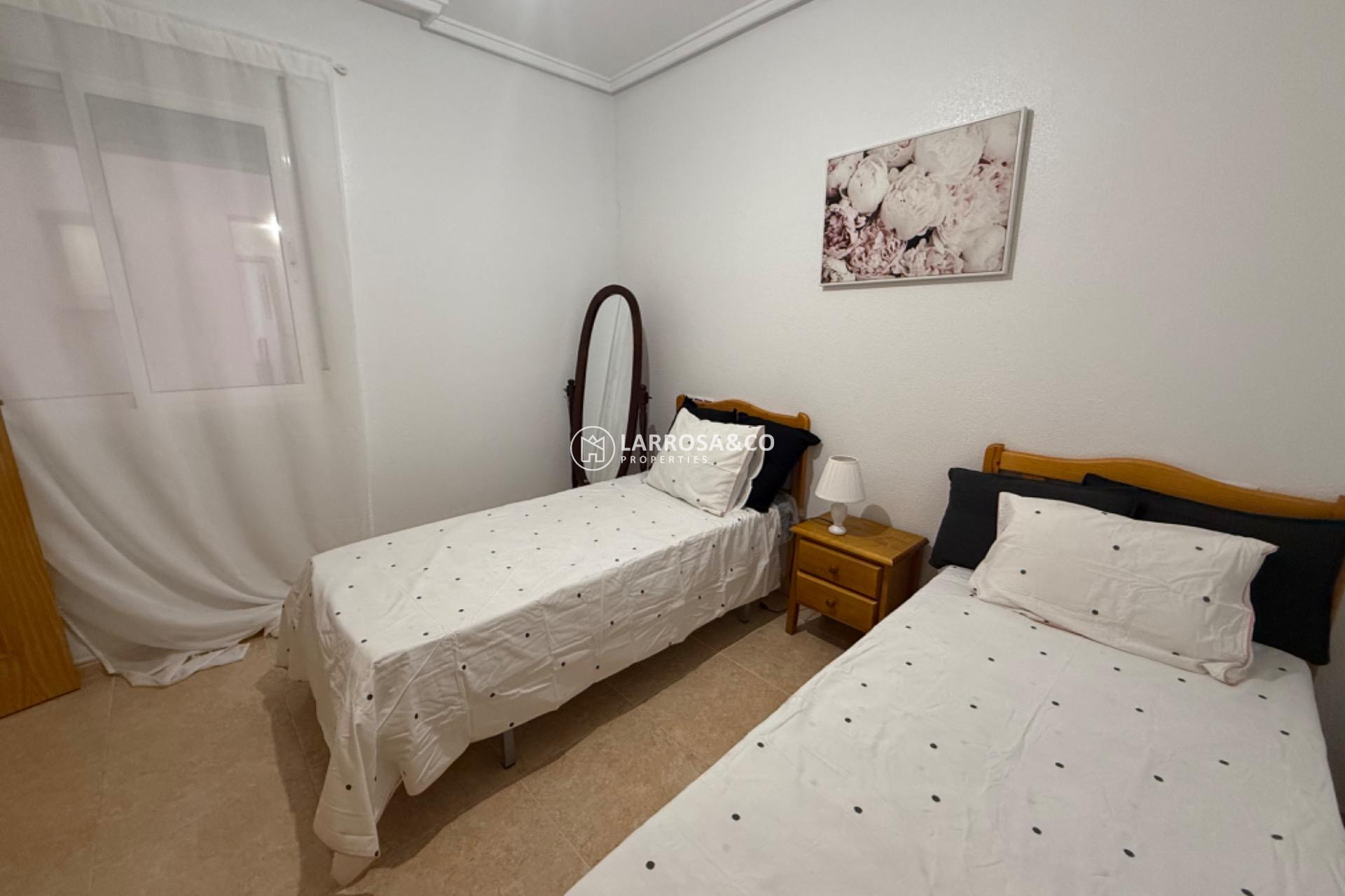 Herverkoop - Apartment - Torrevieja - Centro