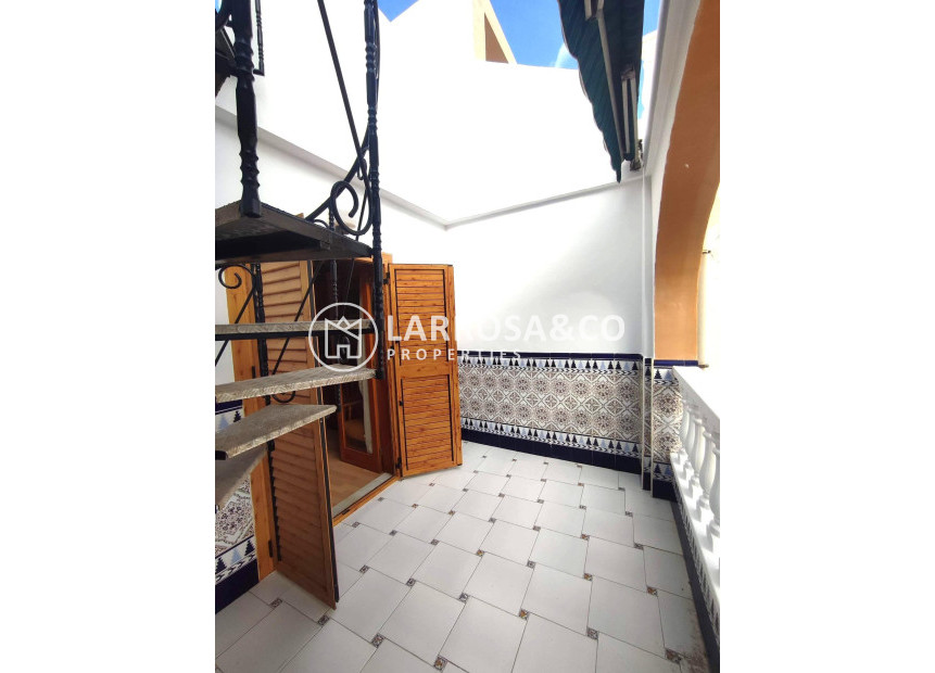 Herverkoop - Apartment - Torrevieja - Centro