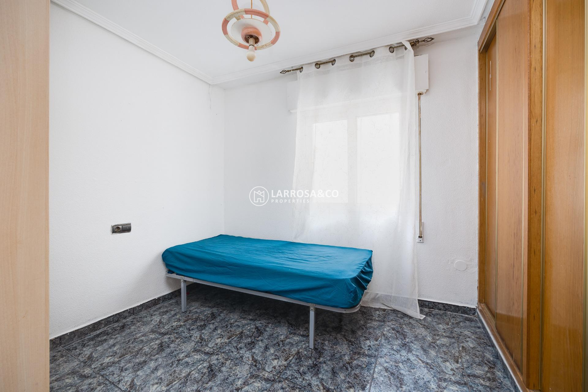 Herverkoop - Apartment - Torrevieja - Centro