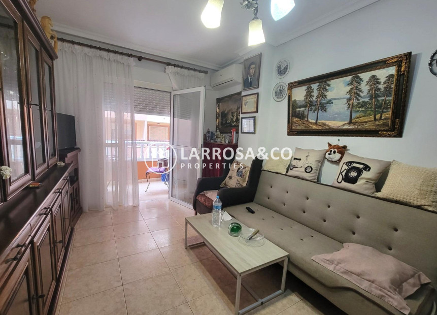 Herverkoop - Apartment - Torrevieja - Centro