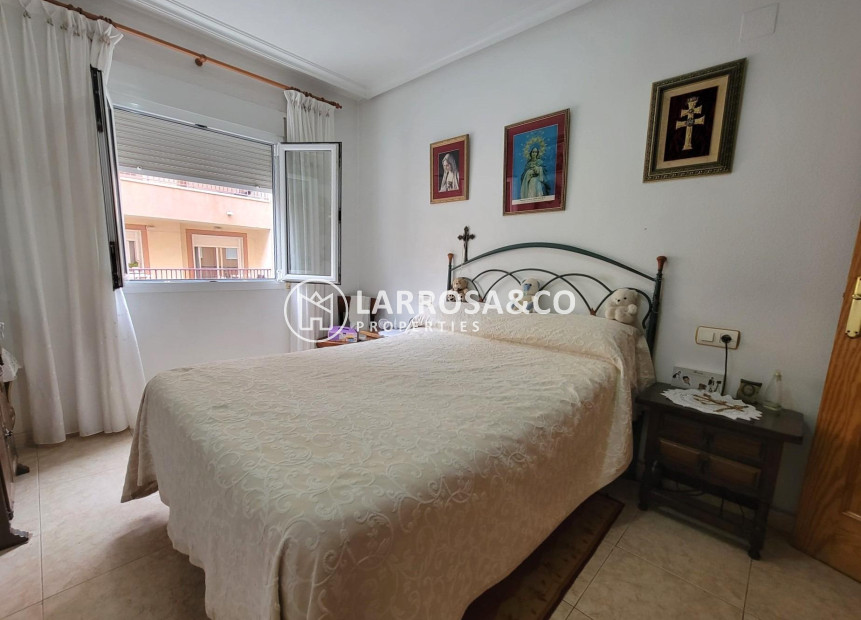 Herverkoop - Apartment - Torrevieja - Centro