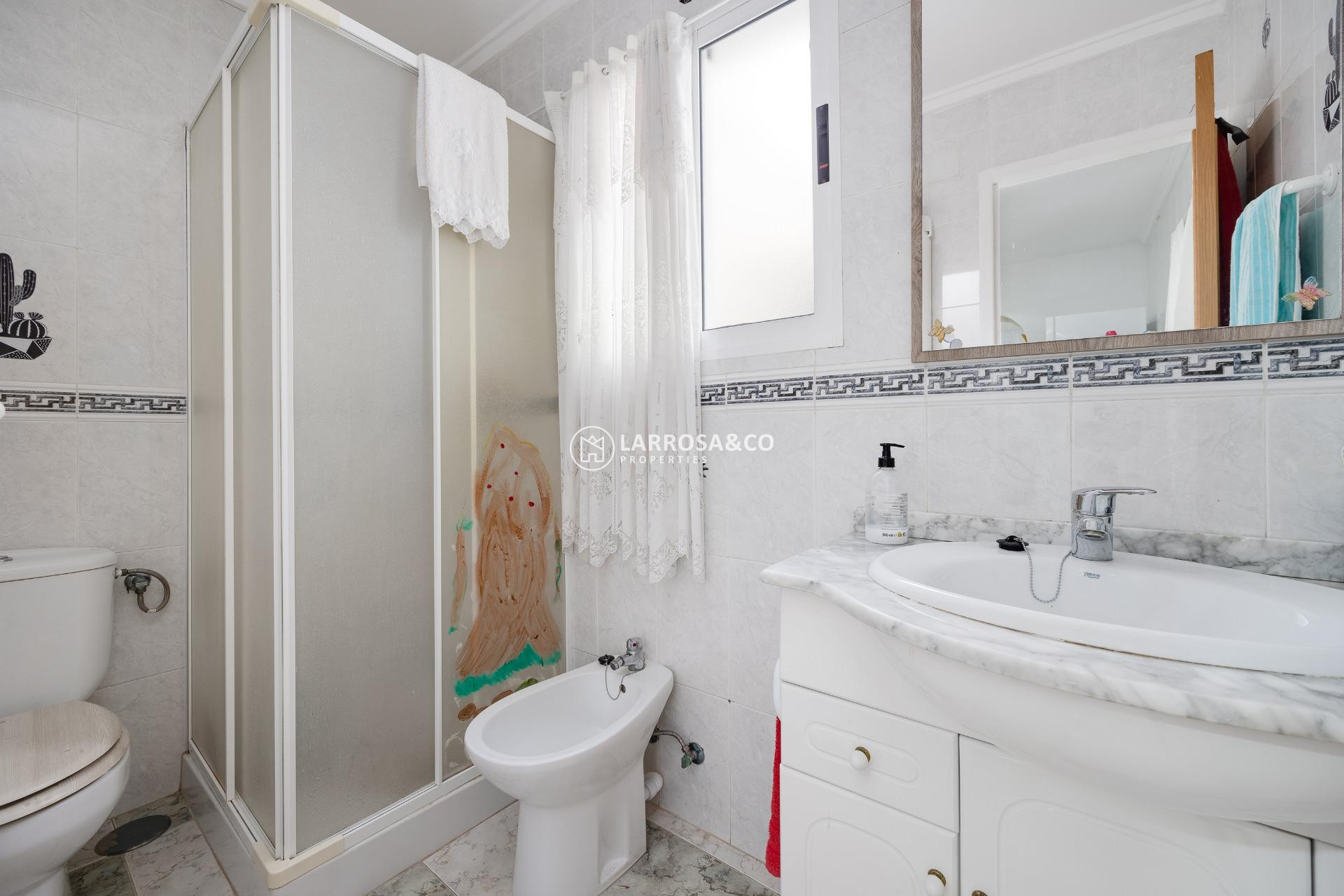 Herverkoop - Apartment - Torrevieja - Centro