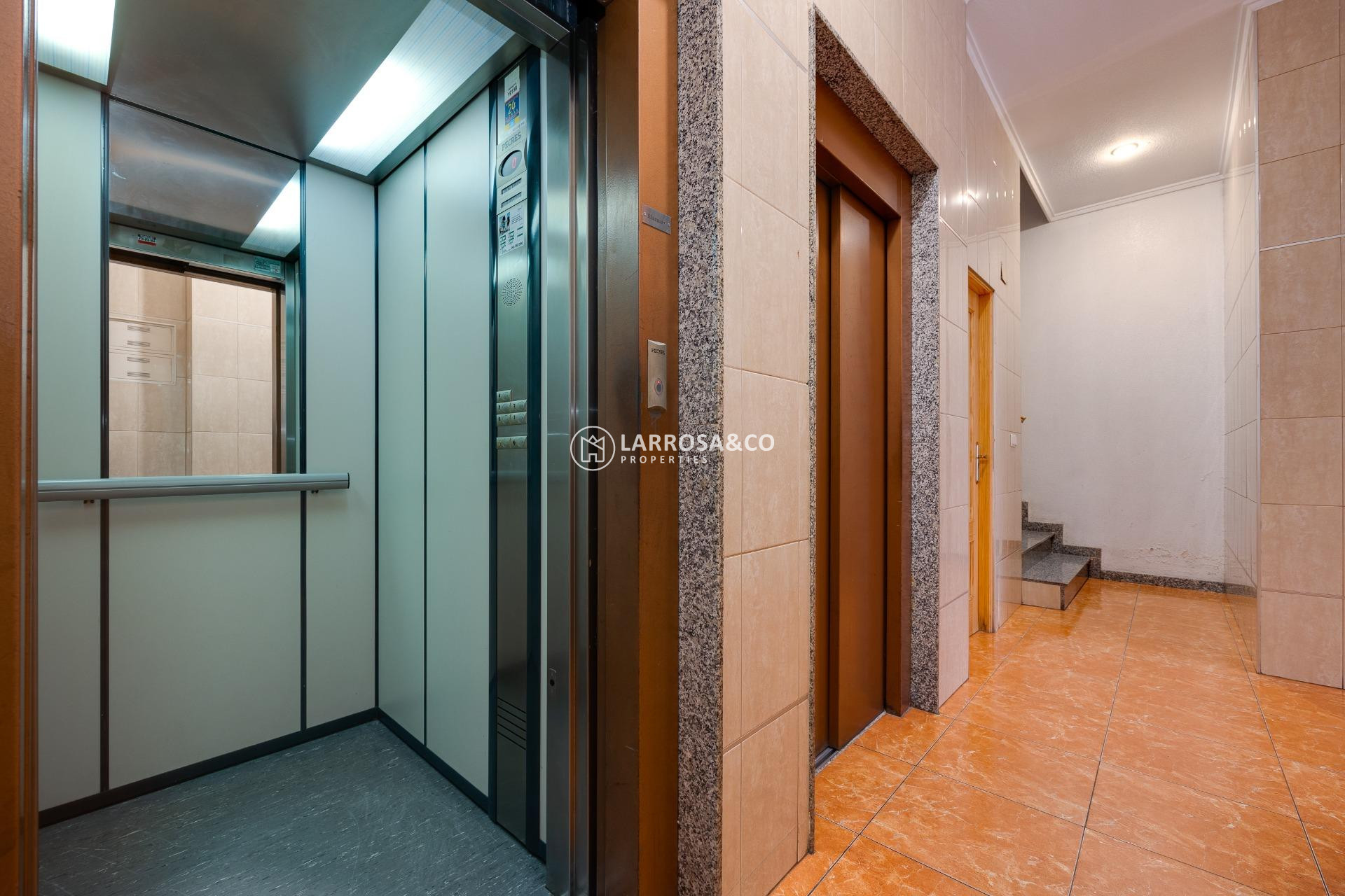 Herverkoop - Apartment - Torrevieja - Centro