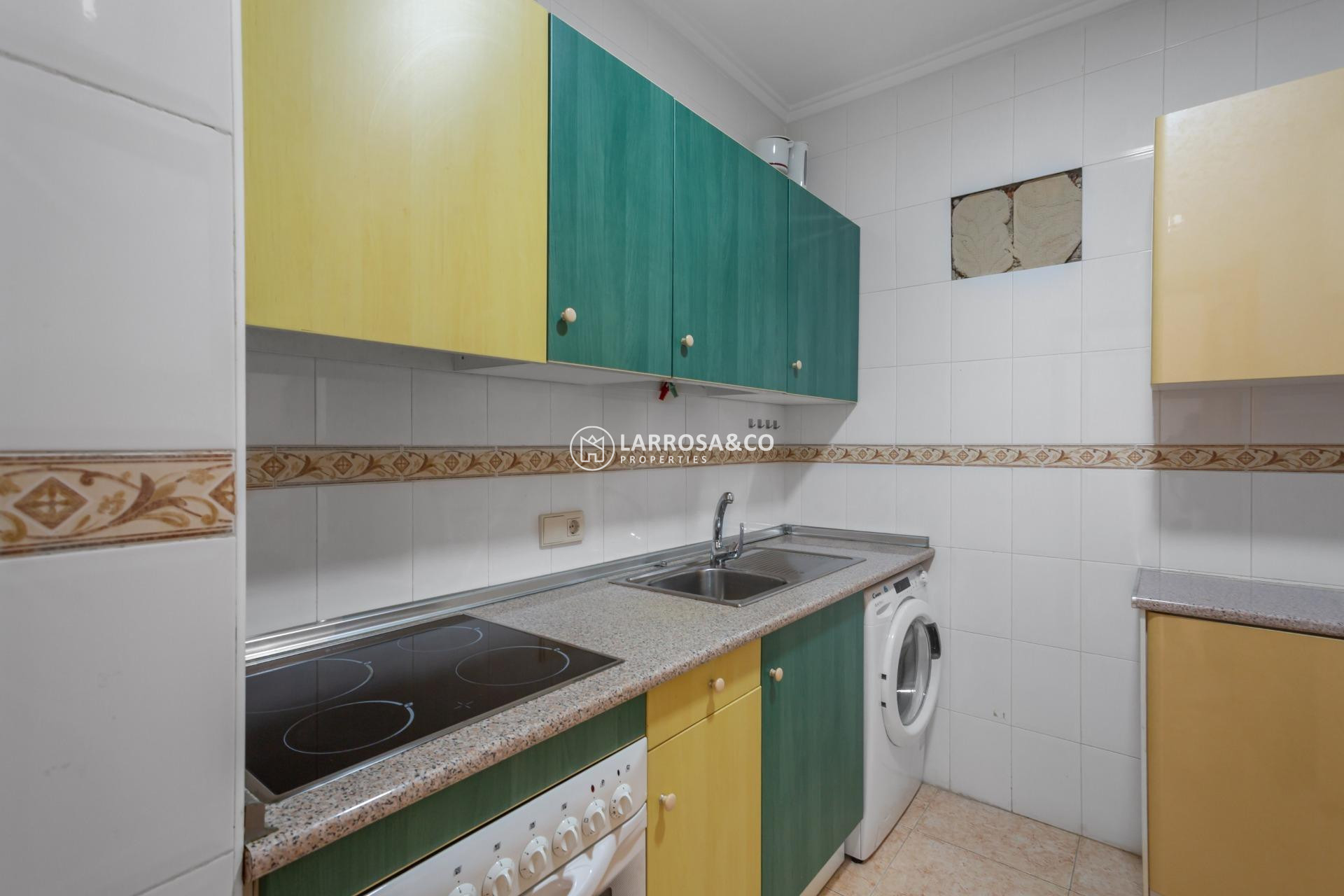 Herverkoop - Apartment - Torrevieja - Centro