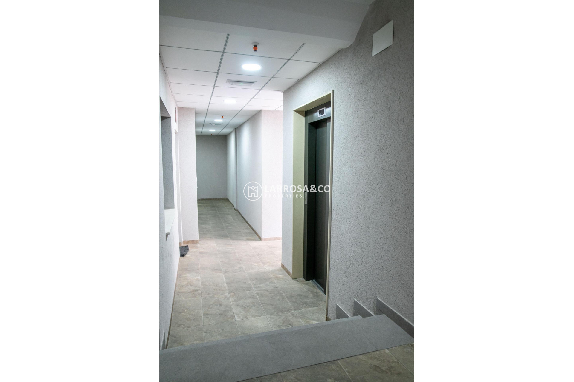 Herverkoop - Apartment - Torrevieja - Centro