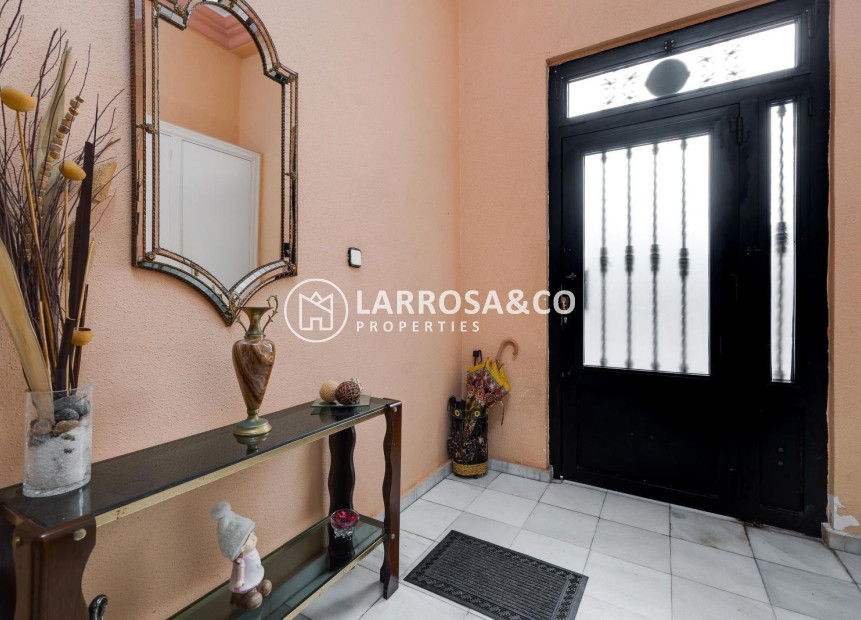 Herverkoop - Apartment - Torrevieja - Centro