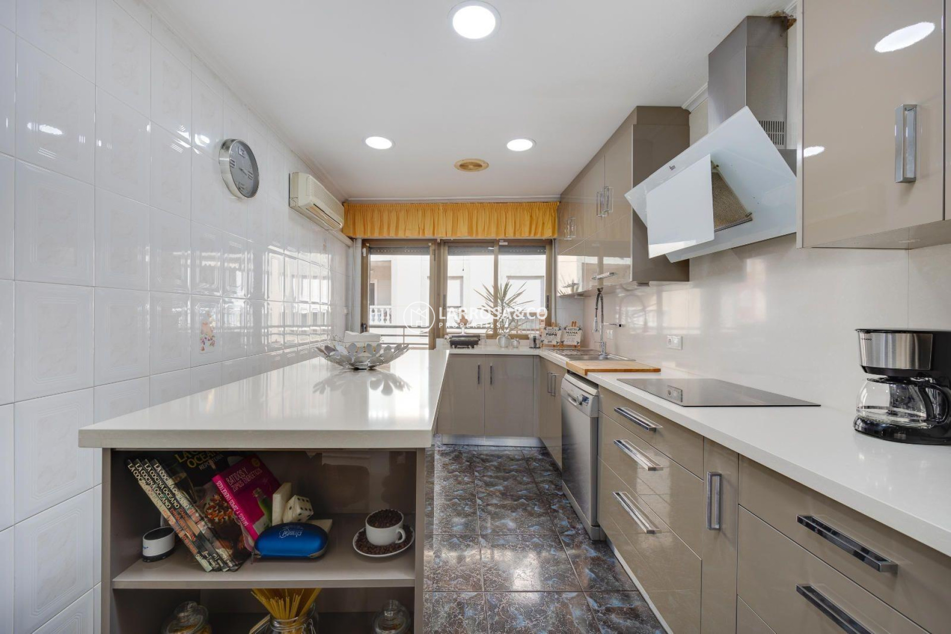 Herverkoop - Apartment - Torrevieja - Centro