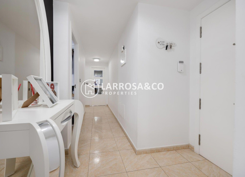 Herverkoop - Apartment - Torrevieja - Centro
