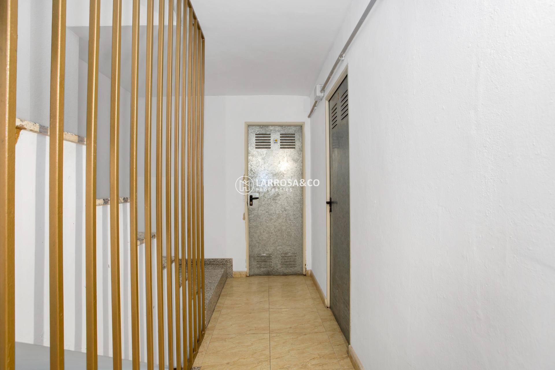 Herverkoop - Apartment - Torrevieja - Centro