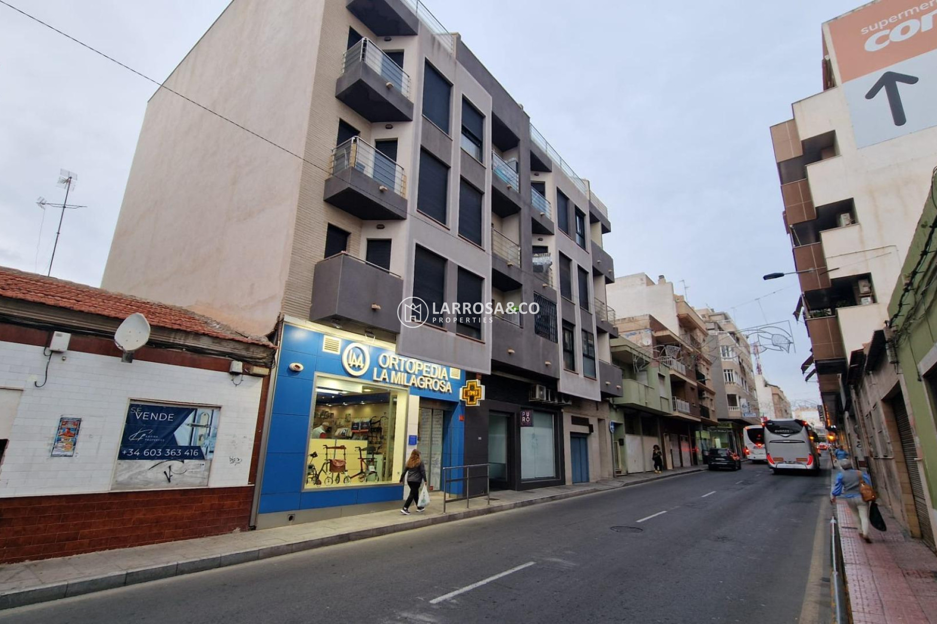 Herverkoop - Apartment - Torrevieja - Centro